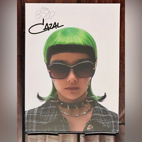 CAZAL COUNTER CARDS- Dual Sided Countertop Displays-Metal Foldout Legs-B… - Picture 2 of 3